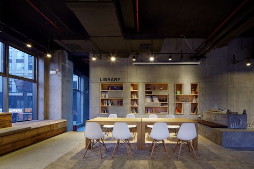 850平現代簡約辦公空間 融合工業風的貿易公司裝修實景賞析